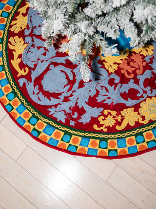 Tree Skirt ✦ Italian Tile